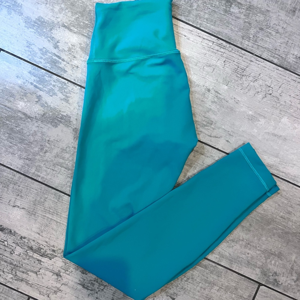 Lululemon Wunder Train High-Rise Tight
